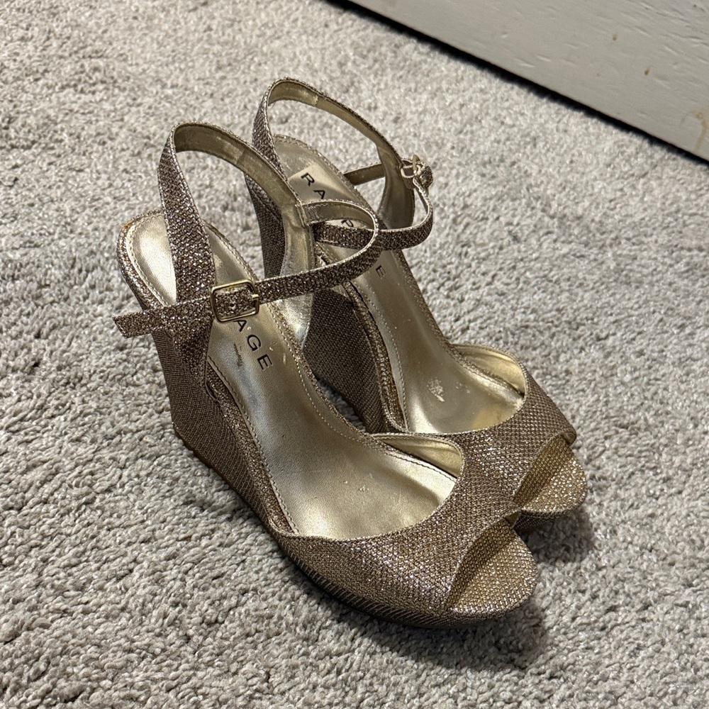 ⭐️ 2/$12 Rampage Sparkling Champagne Wedge Sandals-Single Item - Picture 3 of 6